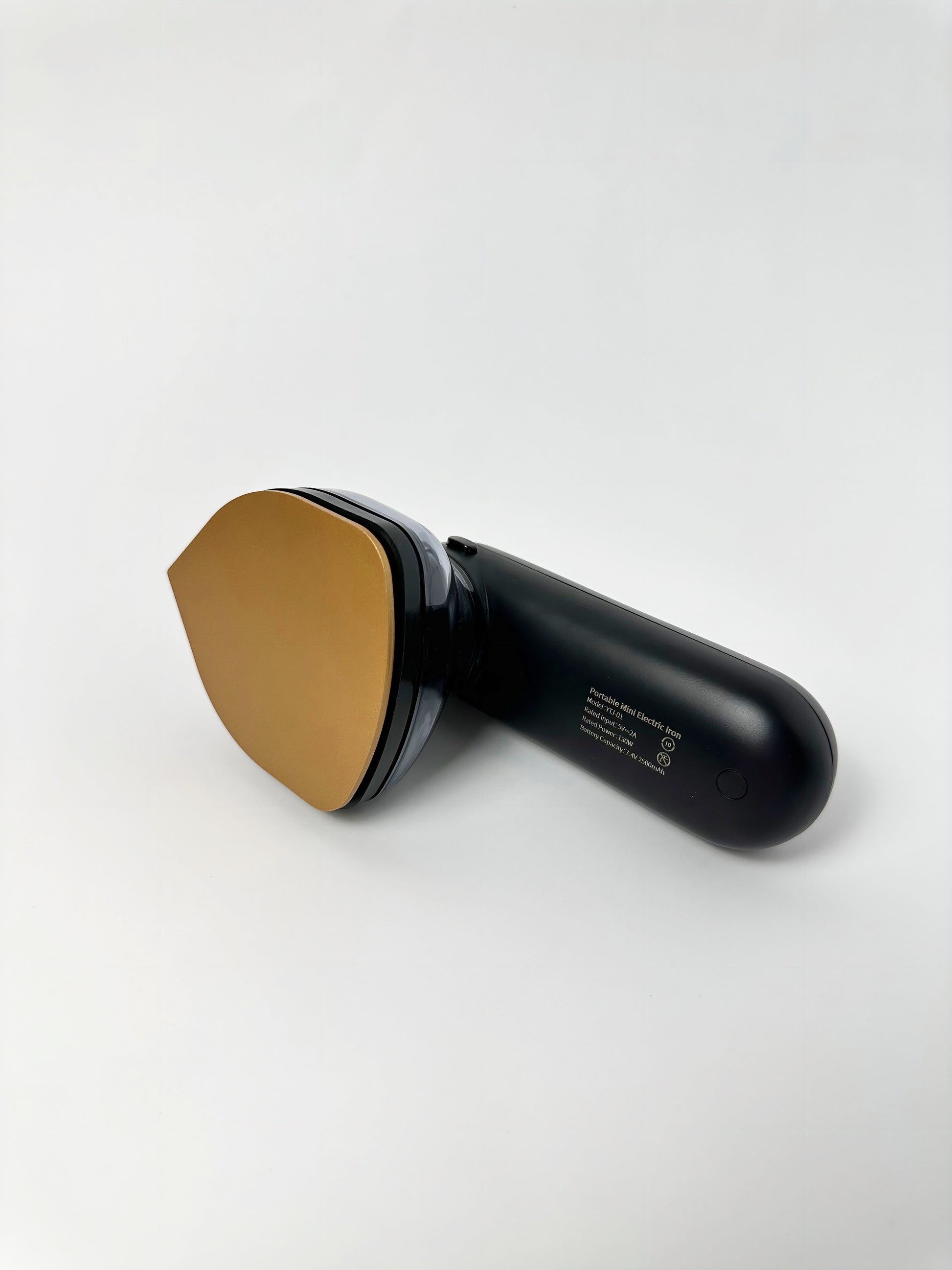 Compact Wireless Travel Iron – USB Rechargeable & Portable - NARA SPACE