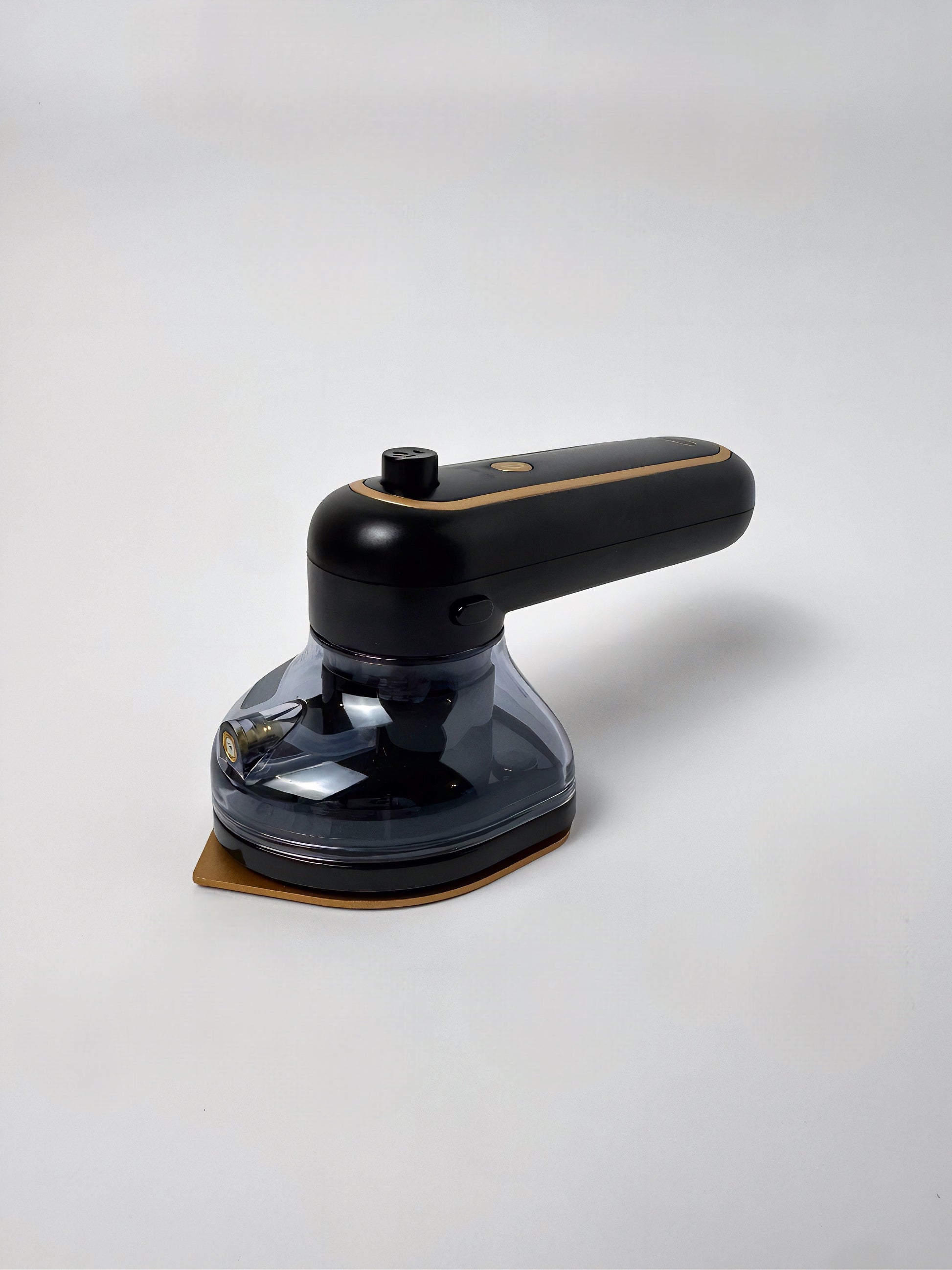 Compact Wireless Travel Iron – USB Rechargeable & Portable - NARA SPACE